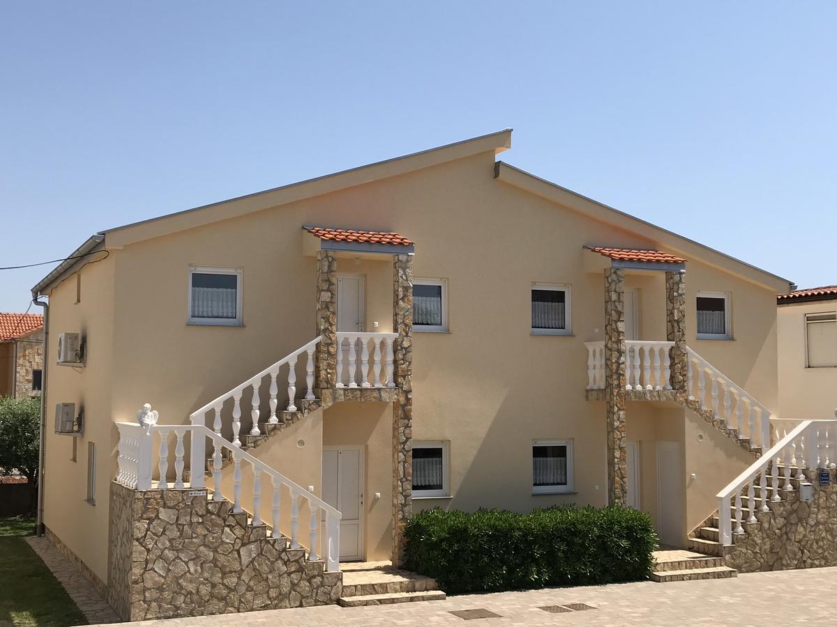 Apartments Villa Engeli Vir Eksteriør billede